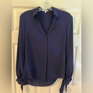 Express slim fit Potofino Blouse with balloon sleeves and tie wrist details